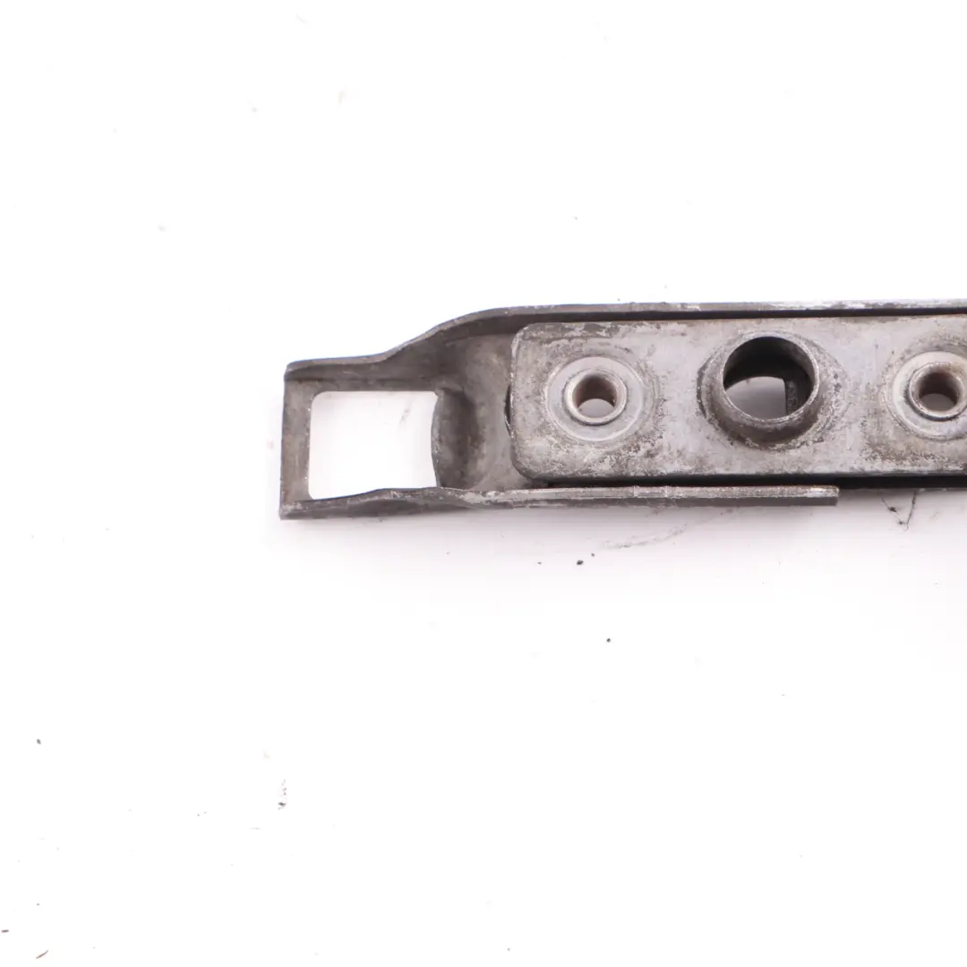 Mercedes Sprinter W906 Motore Cofano Cappuccio Serratura Catch Bottom Lower - SKU A9067500450 - Numero di parte A9067500450