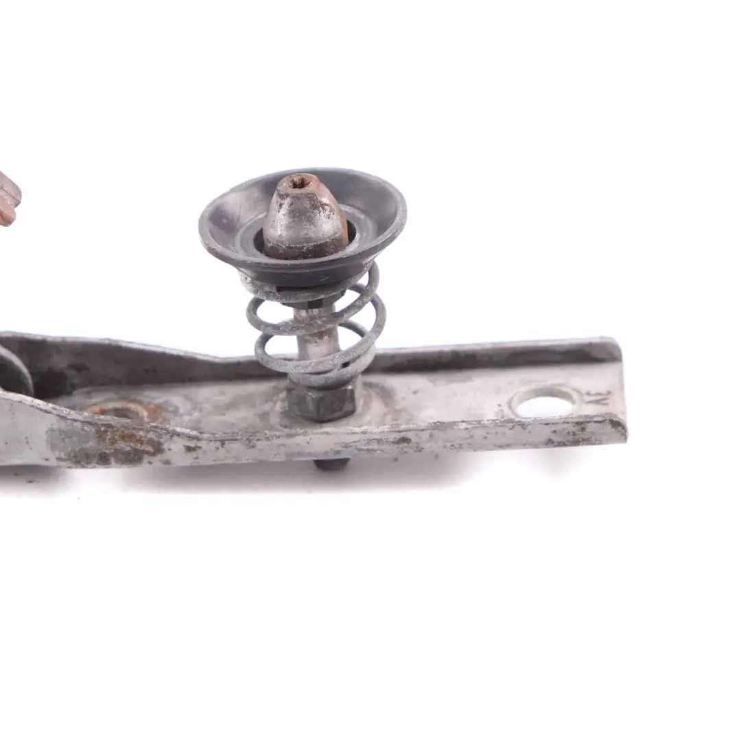 Serrure Capot Pour Mercedes Sprinter W906 Sécurité Pour Capot Moteur pour à propos du numéro de pièce A9067500550 Serrure Capot Pour Mercedes Sprinter W906 Sécurité Pour Capot Moteur - SKU A9067500550 - Numéro de pièce A9067500550