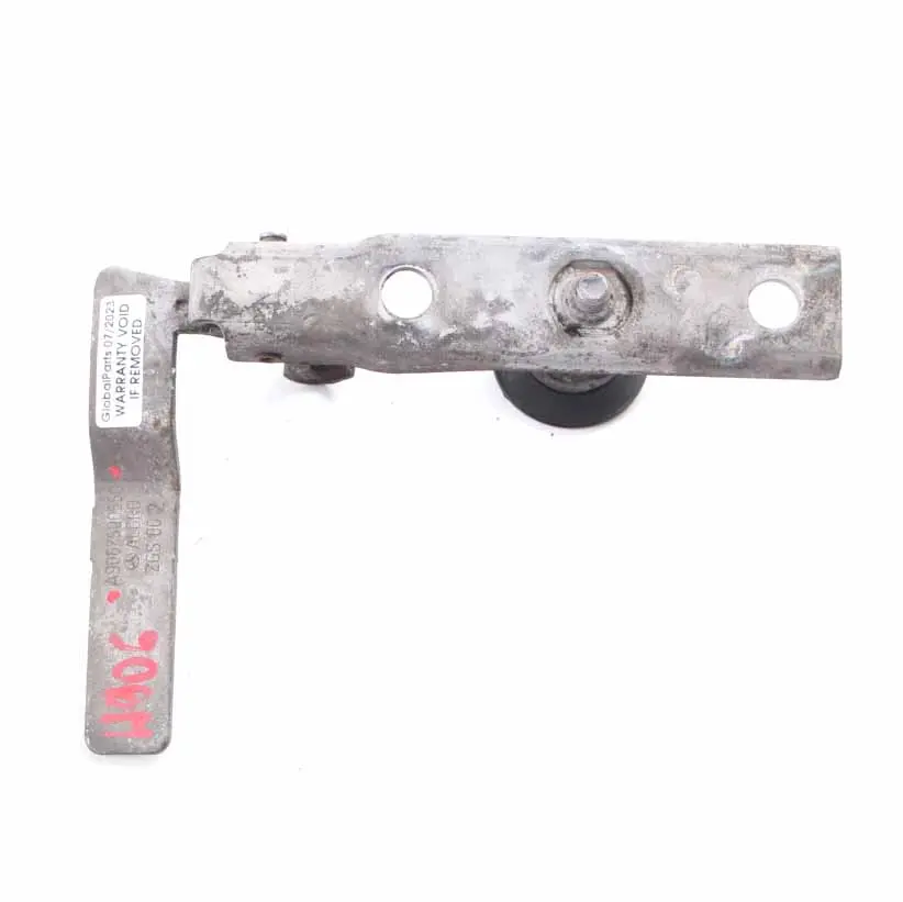 Hood Lock Mercedes Sprinter W906 Engine Bonnet Safety Catch Lock to with Part number A9067500550 Hood Lock Mercedes Sprinter W906 Engine Bonnet Safety Catch Lock - SKU A9067500550 - Part number A9067500550