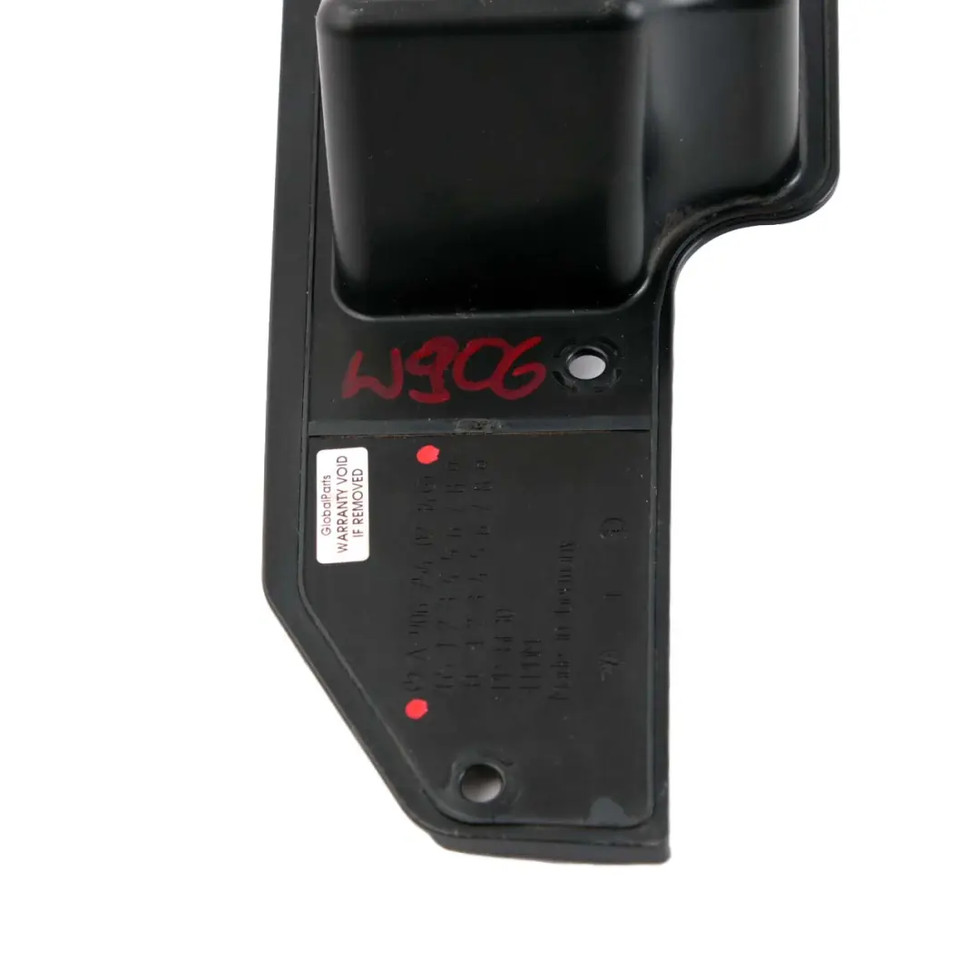 Mercedes W906 Couvercle Porte Remplissage Reservoir Carburant Avec Garniture - SKU A9067540234 - Numéro de pièce A9067540234
