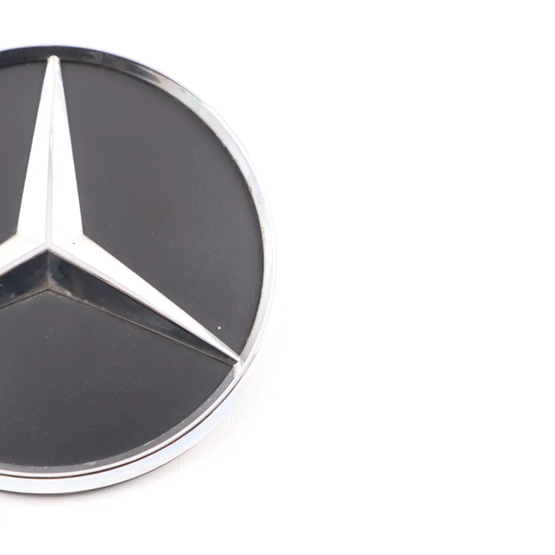 Puerta Trasera del Maletero Emblema Estrella Logo para Mercedes Sprinter W906 con número de pieza A9067580058 Mercedes Sprinter W906 Puerta Trasera del Maletero Emblema Estrella Logo - SKU A9067580058-2 - Número de pieza A9067580058