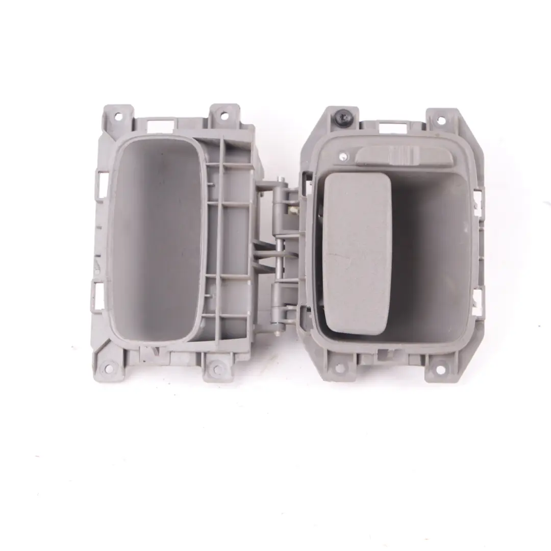 Mecanismo de la manija interior la puerta trasera derecha para Mercedes Sprinter W906 con número de pieza A9067600061 Mercedes Sprinter W906 Mecanismo de la manija interior la puerta trasera derecha - SKU A9067600061-1 - Número de pieza A9067600061