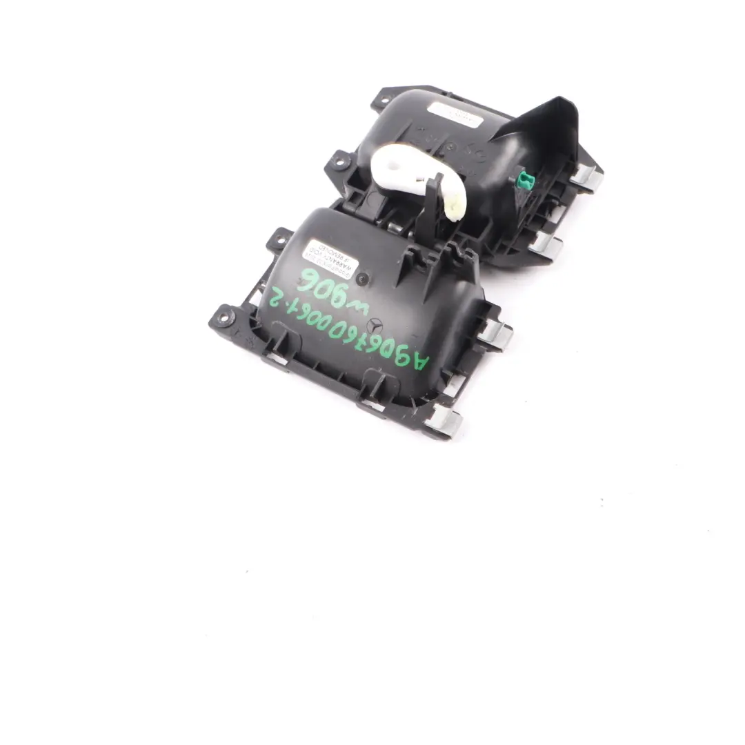 Mechanizm Klamki Wewnętrznej Tylnej Prawej do Mercedes W906 o numerze A9067600061 Mercedes W906 Mechanizm Klamki Wewnętrznej Tylnej Prawej - SKU A9067600061-2 - Numer Części A9067600061