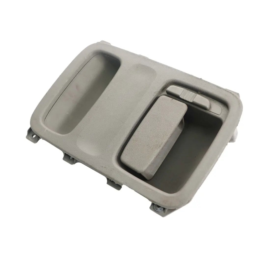  Mercedes-Benz Sprinter W906 Porte A Charnieres Arriere Droite Interieur Poignee - SKU A9067600061 - Numéro de pièce A9067600061