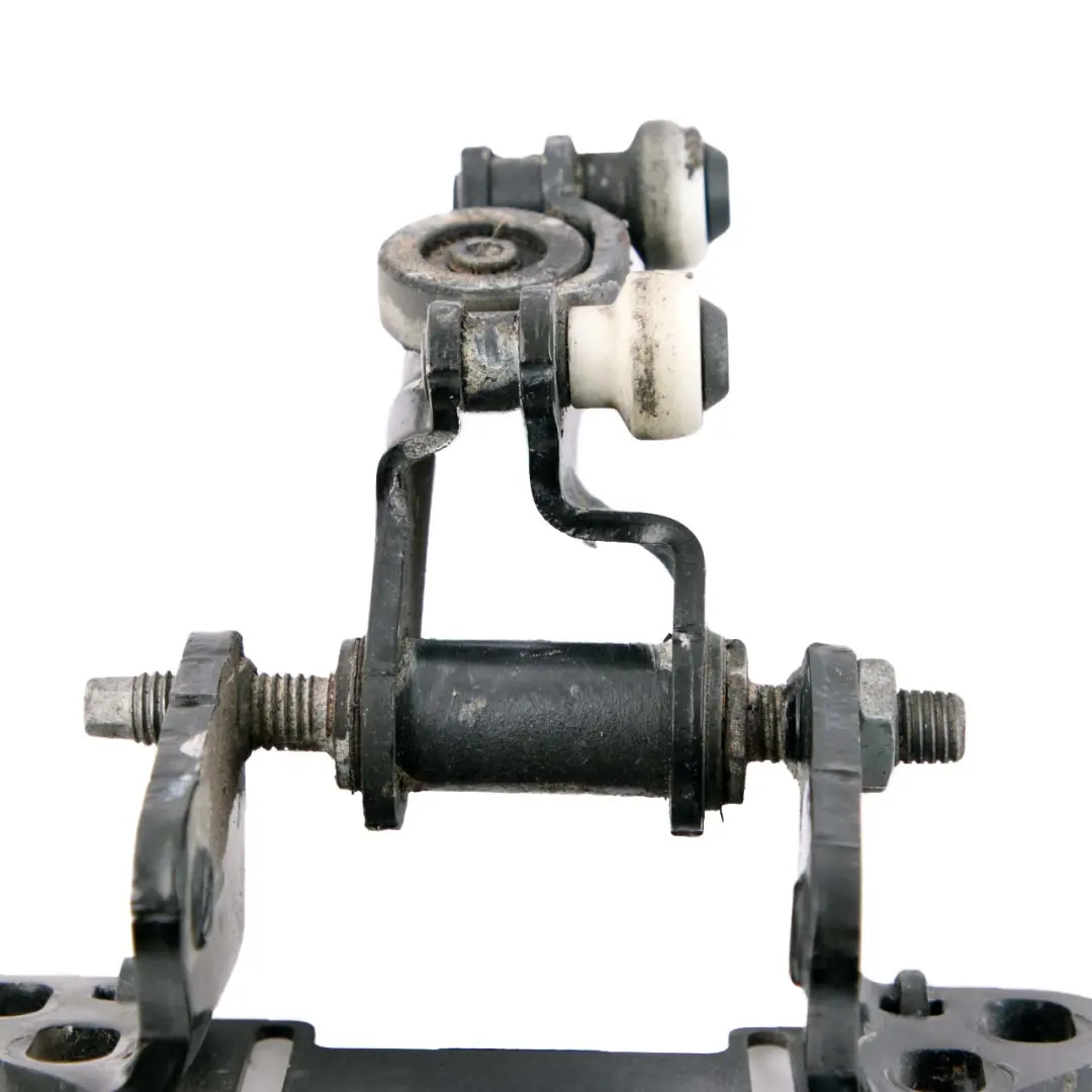 Coulissante Charnière À Rouleau Milieu Gauche pour Mercedes W906 Porte à propos du numéro de pièce A9067600247 Mercedes W906 Porte Coulissante Charnière À Rouleau Milieu Gauche - SKU A9067600247 - Numéro de pièce A9067600247