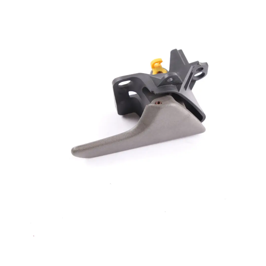 Poignée de Porte Avant Droite Interior Trim pour Mercedes Sprinter W906 à propos du numéro de pièce A9067600261 Mercedes Sprinter W906 Poignée de Porte Avant Droite Interior Trim - SKU A9067600261 - Numéro de pièce A9067600261