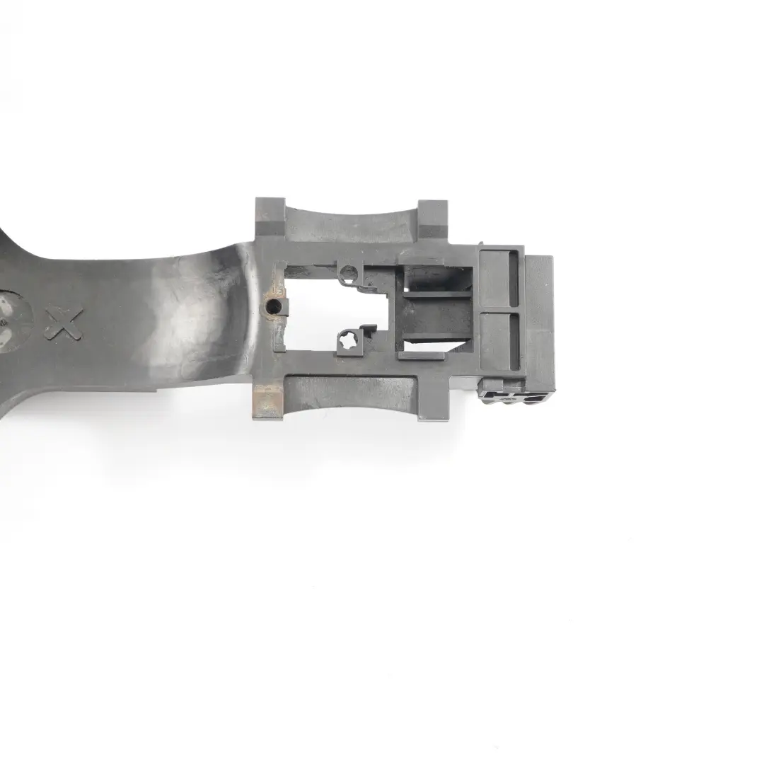 Mercedes W906 Base Maniglia Porta Portellone Posteriore Sinistro - SKU A9067601134 - Numero di parte A9067601134