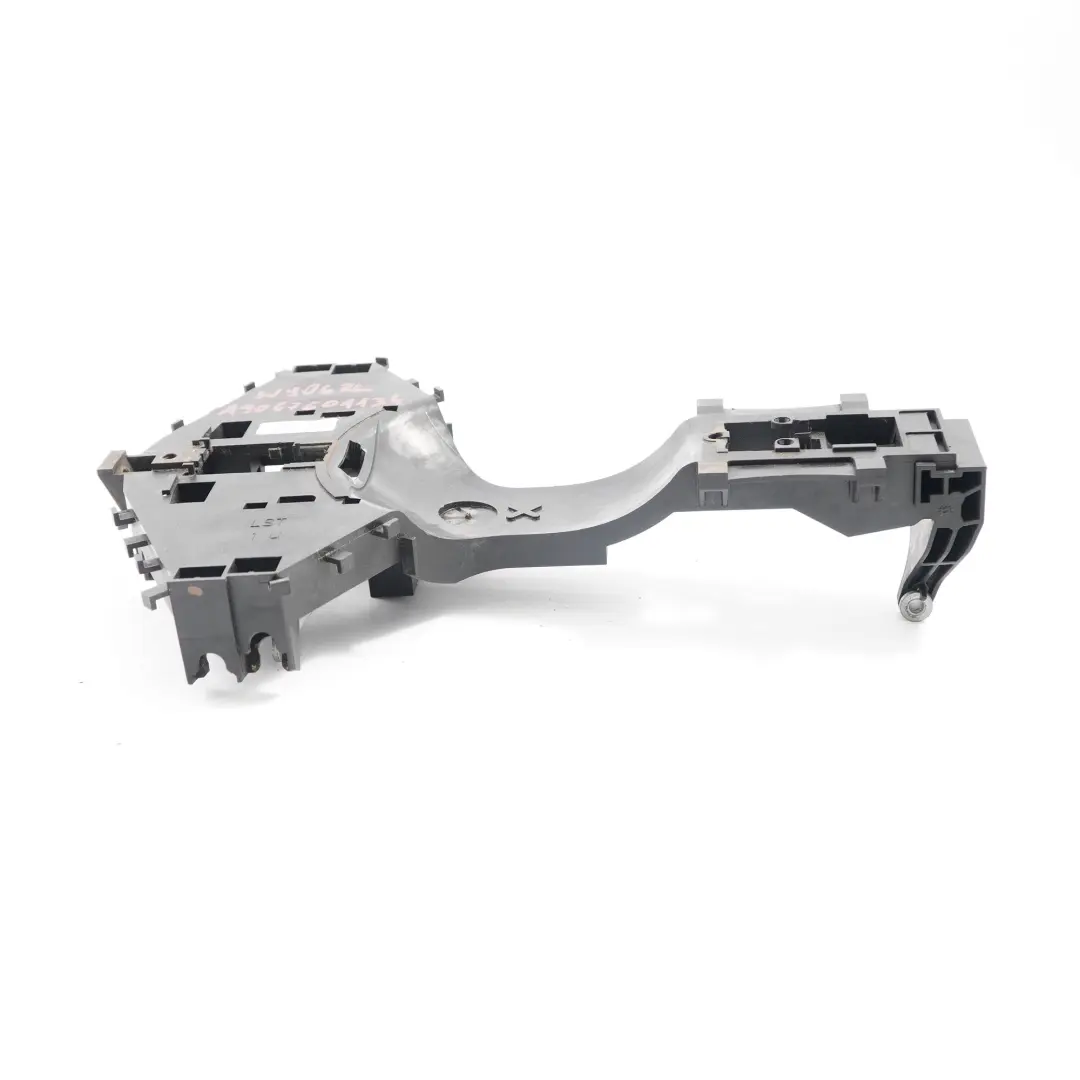 Mercedes Sprinter W906 Base Handle Grab Rear Left N/S Door Carrier - SKU A9067601134 - Part number A9067601134