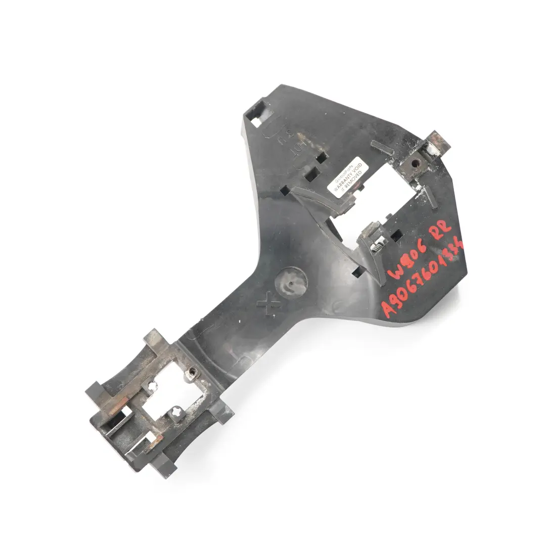 Poignée porte Mercedes Sprinter W906 Prise Arrière Droite pour à propos du numéro de pièce A9067601334 Poignée porte Mercedes Sprinter W906 Prise Arrière Droite - SKU A9067601334 - Numéro de pièce A9067601334