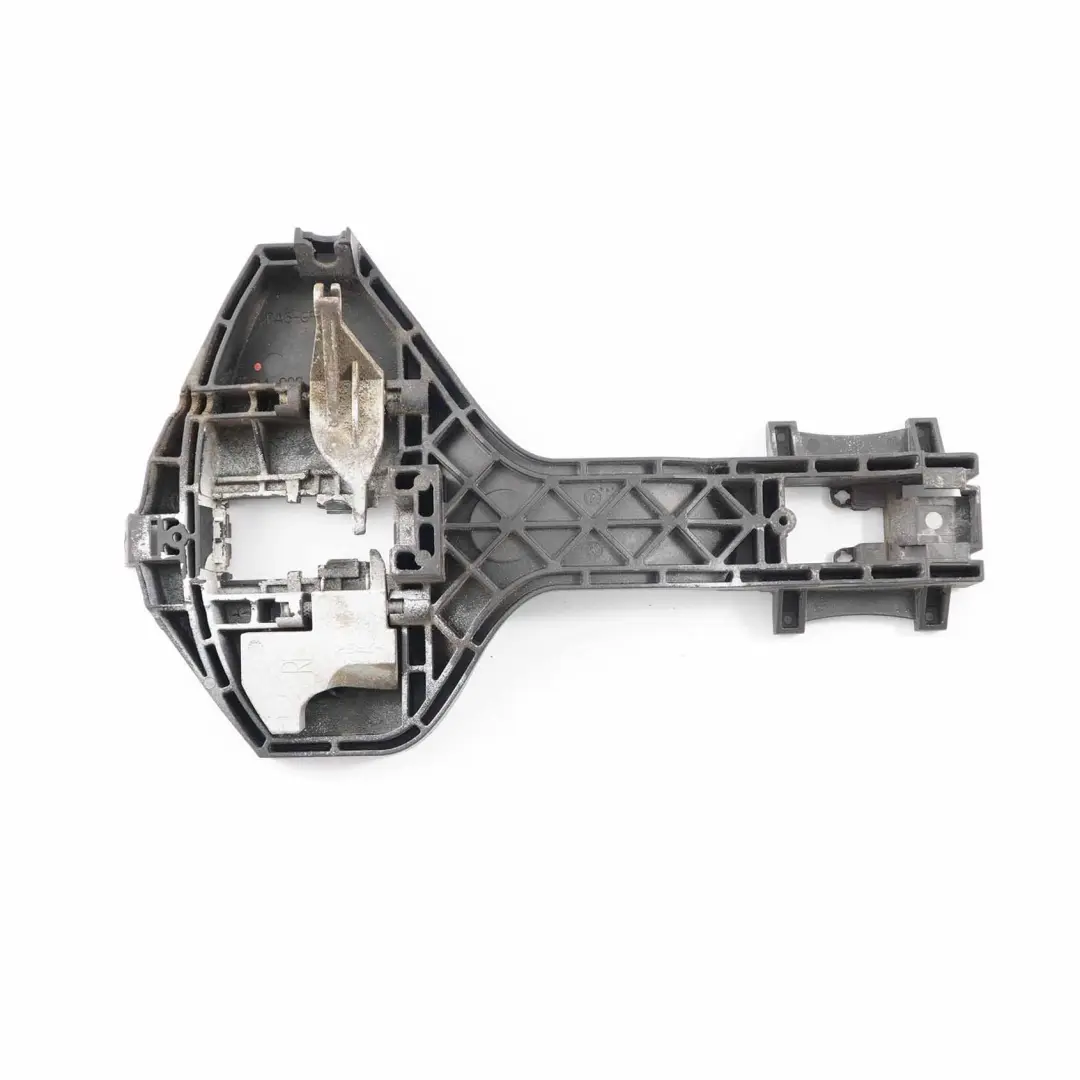 Base Maniglia Porta Portellone Posteriore Destro per Mercedes W906 con numero di parte A9067601334 Mercedes W906 Base Maniglia Porta Portellone Posteriore Destro - SKU A9067601334 - Numero di parte A9067601334