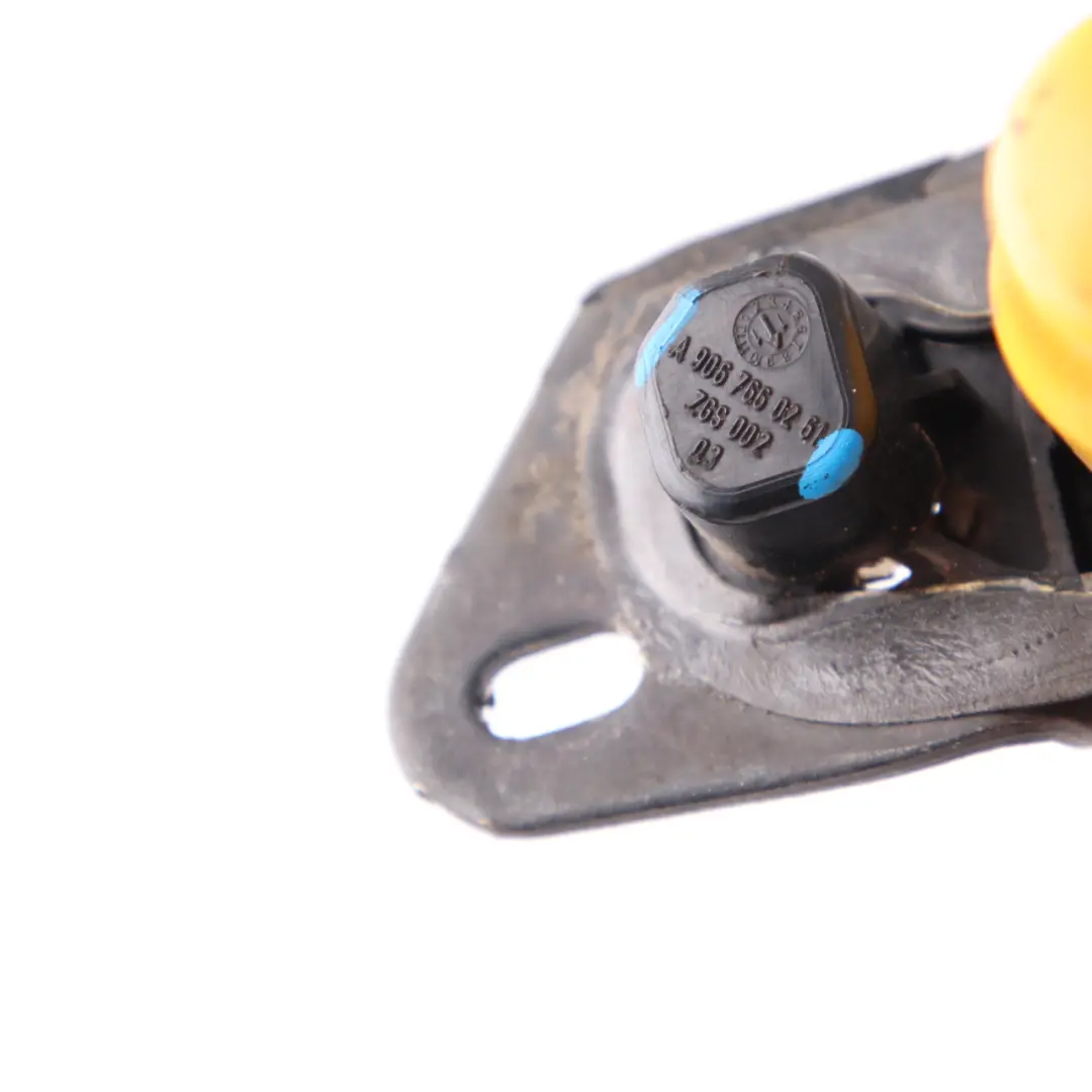 Mercedes W906 Bloc porte coulissante supérieur arrière gauche droite - SKU A9067660261 - Numéro de pièce A9067660261