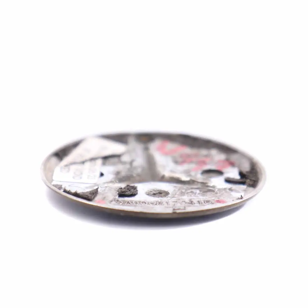 Emblemat Logo Znaczek Maski do Mercedes W447 W906 o numerze A9068170416 Mercedes W447 W906 Emblemat Logo Znaczek Maski - SKU A9068170416 - Numer Części A9068170416