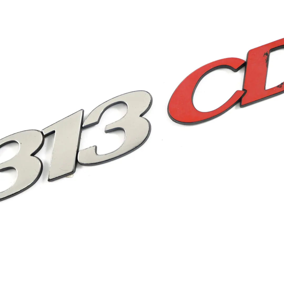 Mercedes-Benz Sprinter W906 Emblem Heckklappe Hinten Schriftzug Logo 313 CDI für mit Teilenummer A9068172514 Mercedes-Benz Sprinter W906 Emblem Heckklappe Hinten Schriftzug Logo 313 CDI - SKU A9068172514 - Teilenummer A9068172514