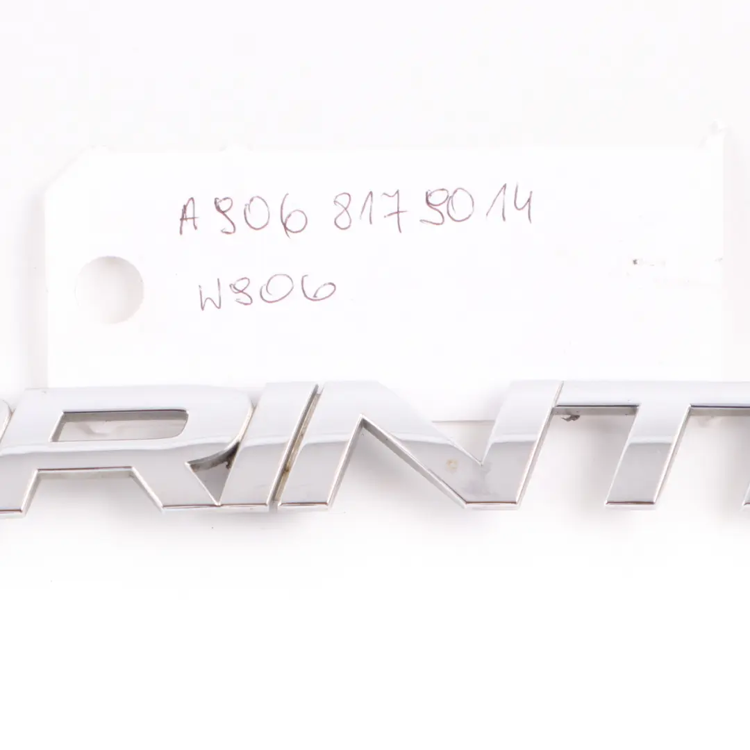 Porta posteriore Tronco Portellone Emblema Lettera A9068172314 per Mercedes W906 con numero di parte A9068179014 Mercedes W906 Porta posteriore Tronco Portellone Emblema Lettera A9068172314 - SKU A9068179014 - Numero di parte A9068179014