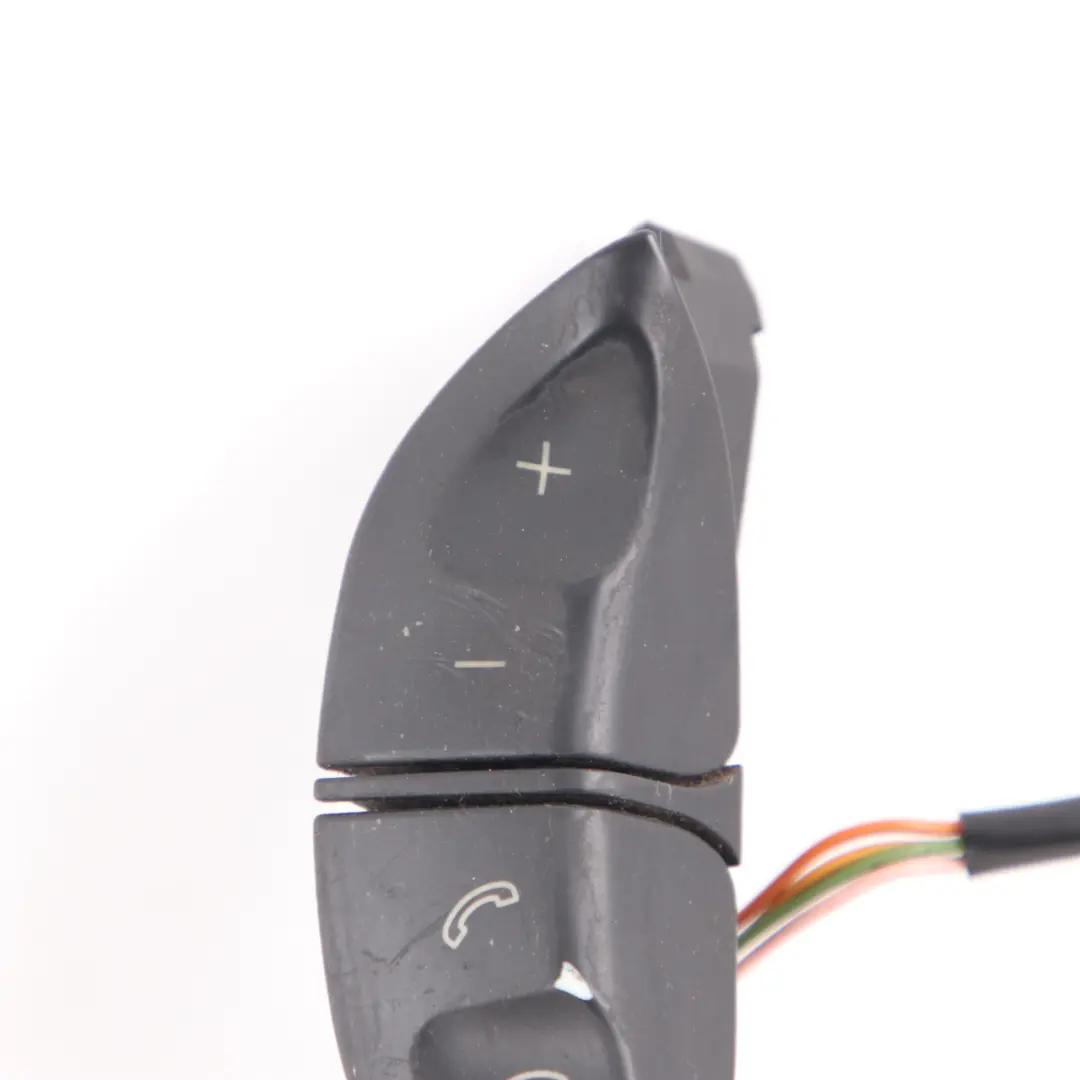 Mercedes Sprinter W906 Schalter Taste Multifunktionslenkrad - SKU A9068200010 - Teilenummer A9068200010