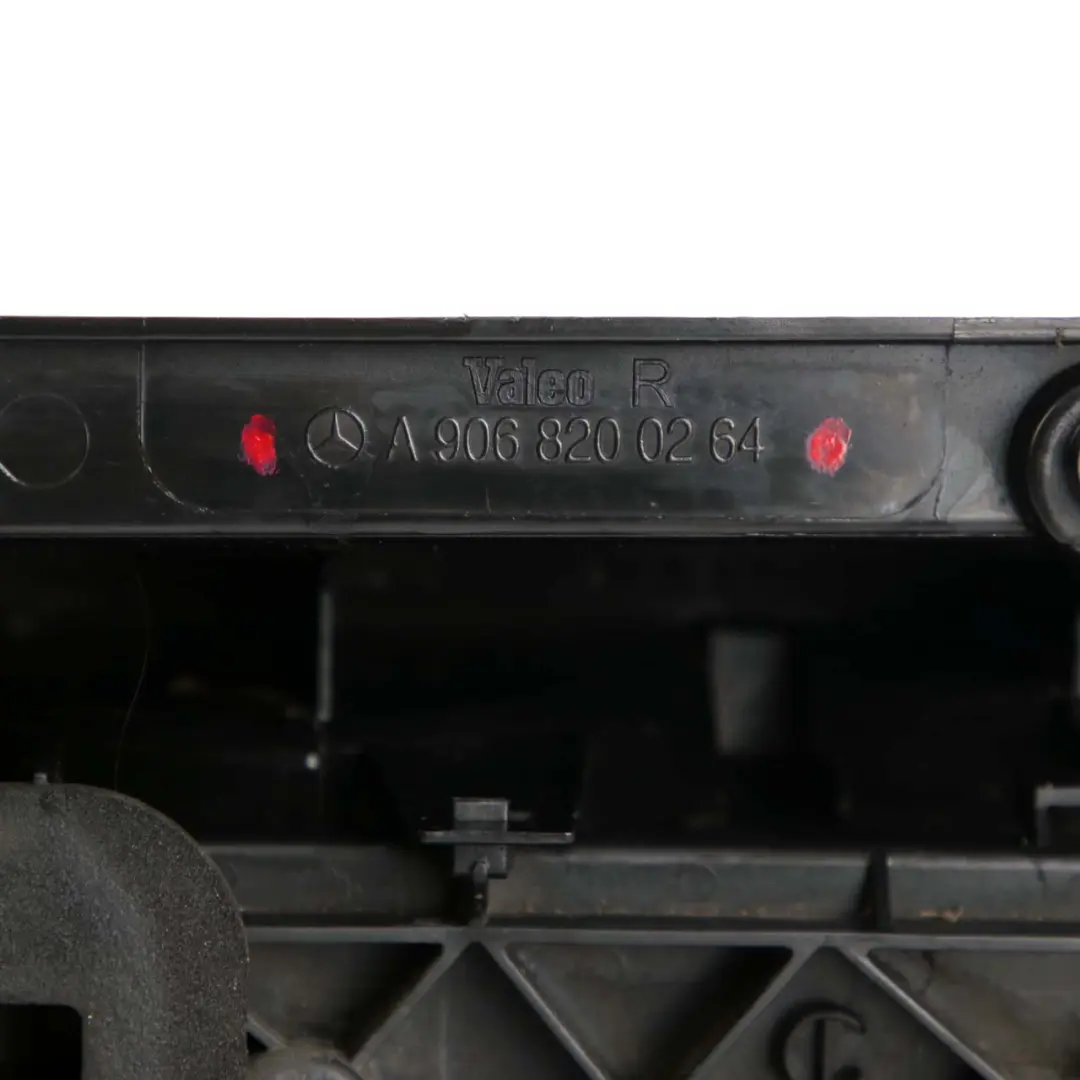 Fanale posteriore destro Lato luce posteriore per Mercedes Sprinter W906 con numero di parte A9068200264 Mercedes Sprinter W906 Fanale posteriore destro Lato luce posteriore - SKU A9068200264 - Numero di parte A9068200264