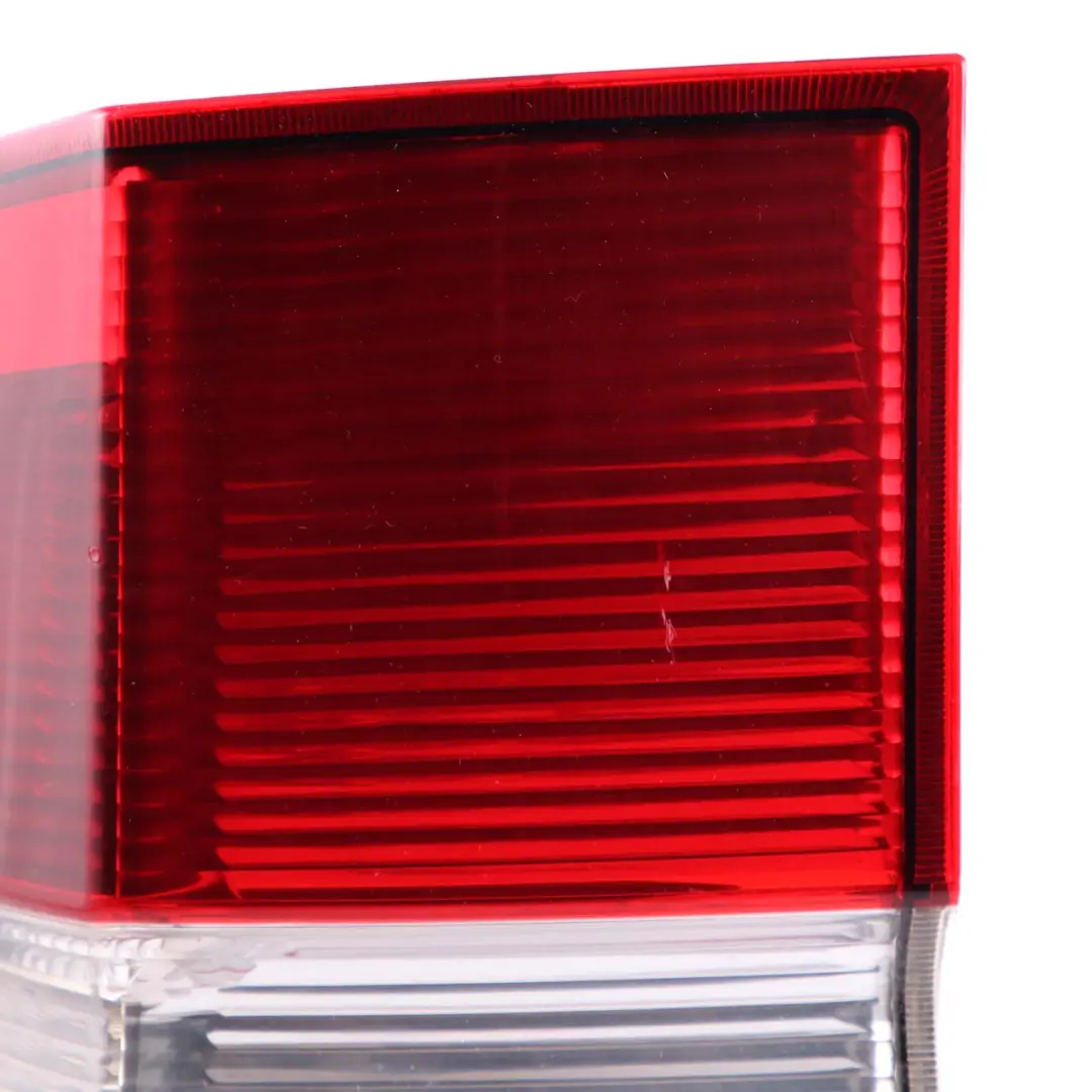 Mercedes-Benz Sprinter W906 Hinten Rechts Rücklicht Lampe Seite für mit Teilenummer A9068200264 Mercedes-Benz Sprinter W906 Hinten Rechts Rücklicht Lampe Seite - SKU A9068200264 - Teilenummer A9068200264