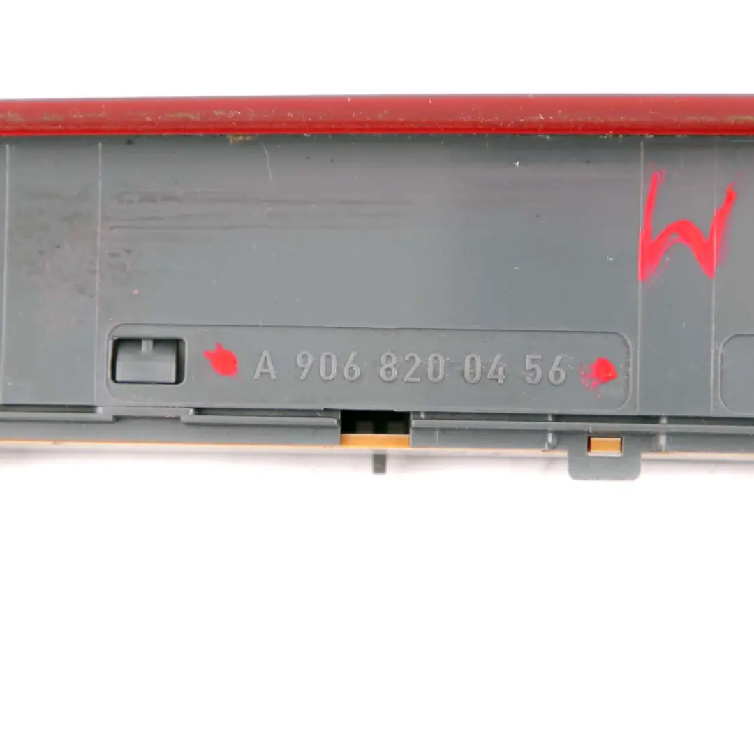 Lampada freno posteriore supplementare per Mercedes Sprinter W906 con numero di parte A9068200456 Mercedes Sprinter W906 Lampada freno posteriore supplementare - SKU A9068200456 - Numero di parte A9068200456