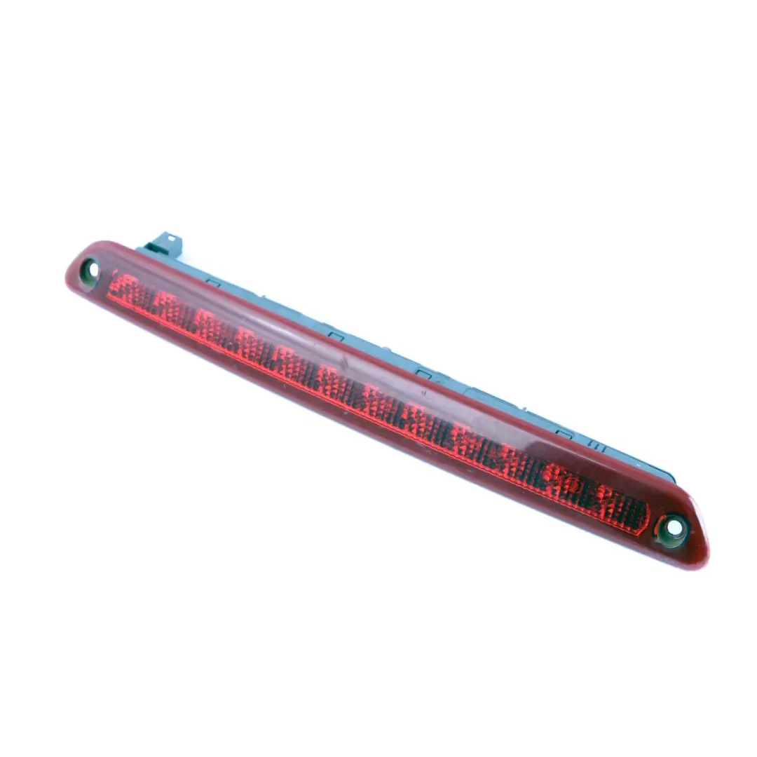 Mercedes Sprinter W906 Feu stop additionnel arrière - SKU A9068200456 - Numéro de pièce A9068200456