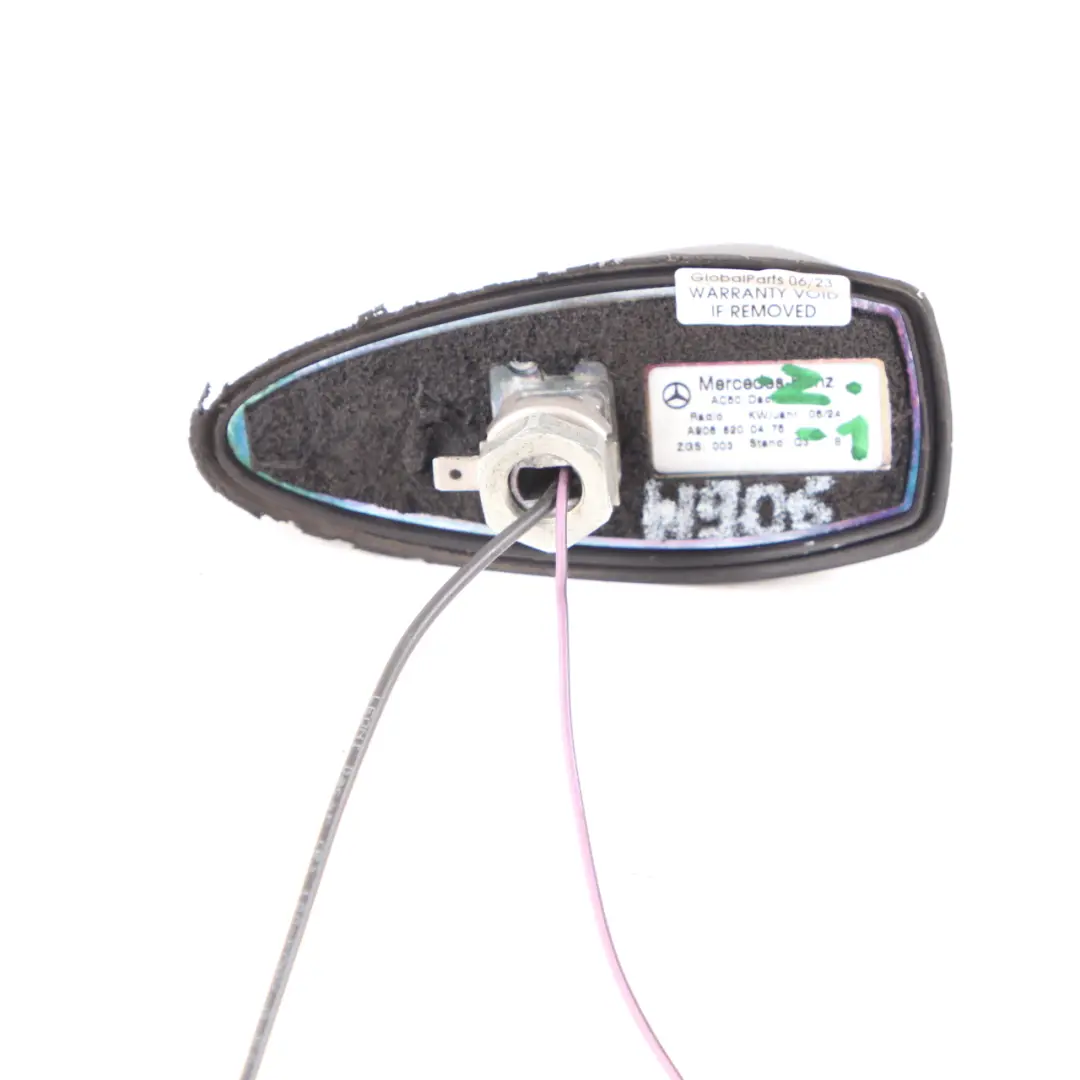 Antena Dachowa do Mercedes Sprinter W906 o numerze A9068200475 Mercedes Sprinter W906 Antena Dachowa - SKU A9068200475-1 - Numer Części A9068200475