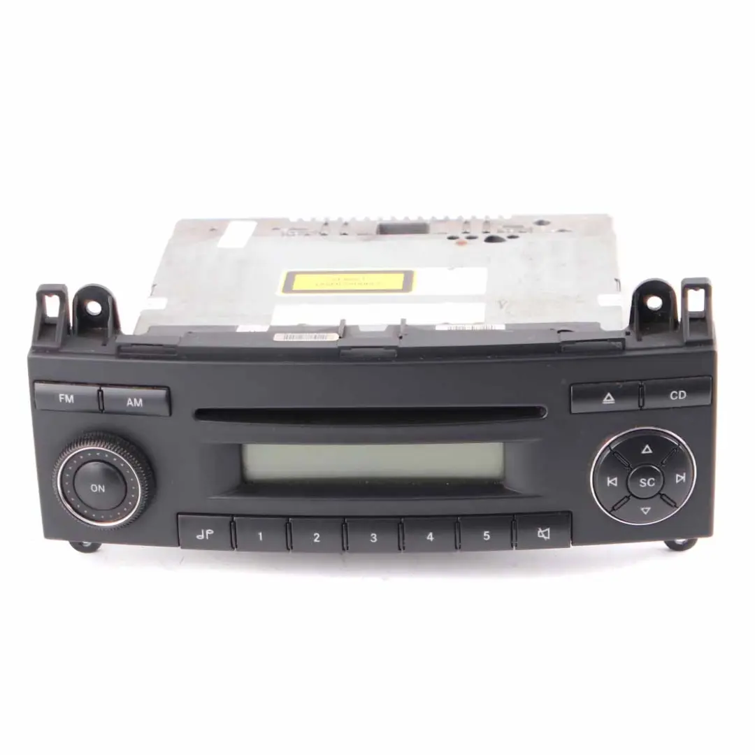 Radioplayer Mercedes W639 W906 Audio Stereo CD Hauptgerät Display für mit Teilenummer A9068200486 Radioplayer Mercedes W639 W906 Audio Stereo CD Hauptgerät Display - SKU A9068200486 - Teilenummer A9068200486
