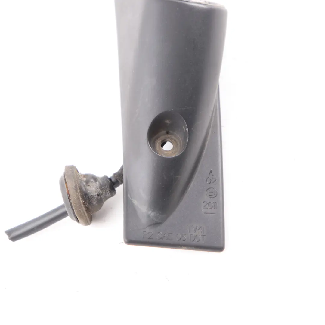 Roof Light Lamp Top Marker Front Left N/S to Mercedes Sprinter W906 with Part number A9068200556 Mercedes Sprinter W906 Roof Light Lamp Top Marker Front Left N/S - SKU A9068200556 - Part number A9068200556