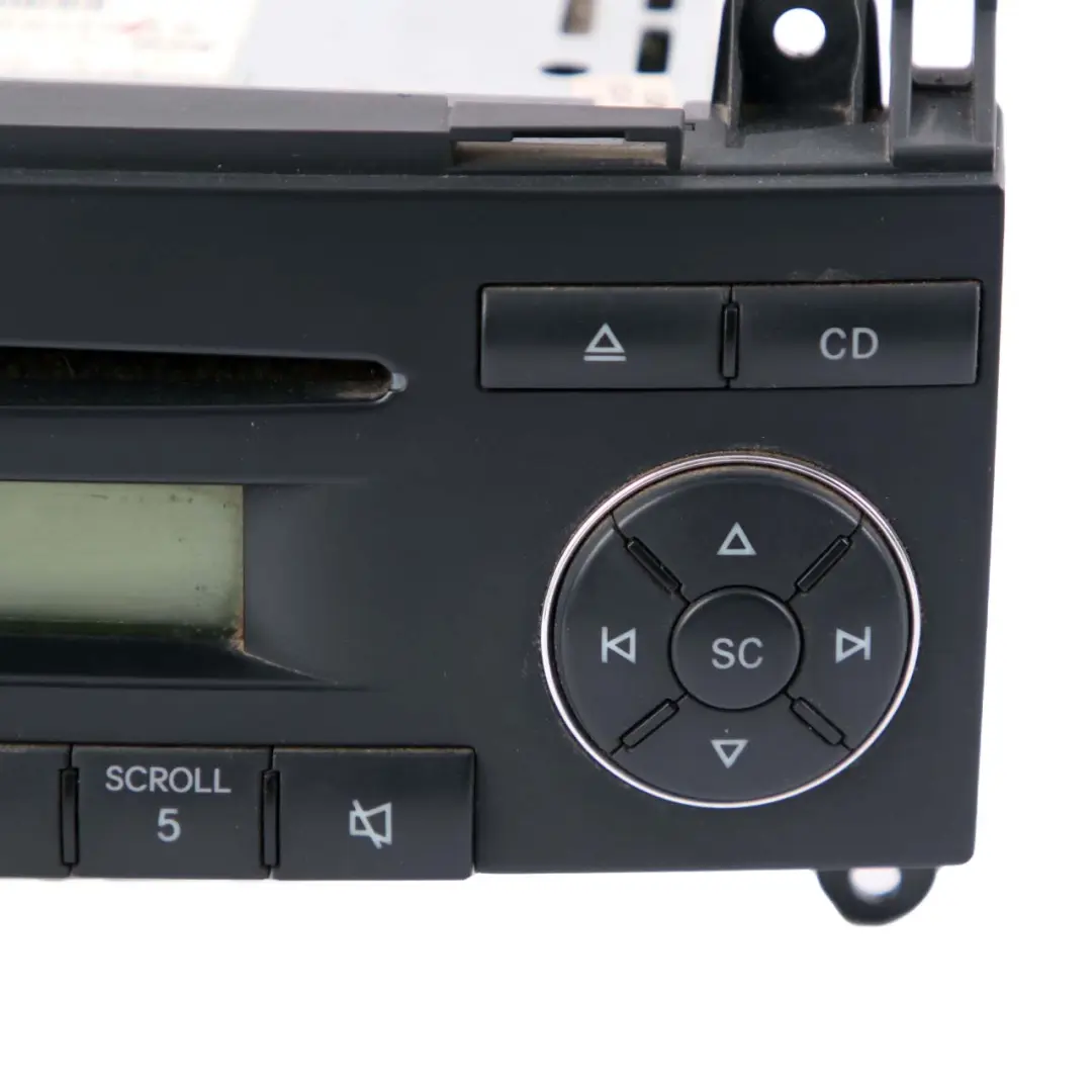 Radio Radioodtwarzacz CD do Mercedes Sprinter W906 o numerze A9068201186 Mercedes Sprinter W906 Radio Radioodtwarzacz CD - SKU A9068201186 - Numer Części A9068201186