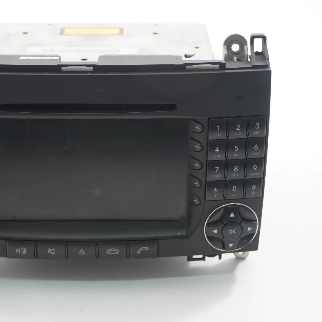 Radio Stereo Audio Head Unit to Mercedes Sprinter W906 with Part number A9068201589 Mercedes Sprinter W906 Radio Stereo Audio Head Unit - SKU A9068201589 - Part number A9068201589
