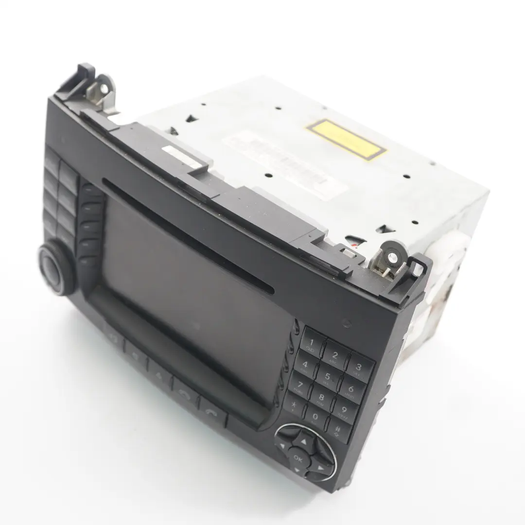 Radio Stereo Audio Head Unit to Mercedes Sprinter W906 with Part number A9068201589 Mercedes Sprinter W906 Radio Stereo Audio Head Unit - SKU A9068201589 - Part number A9068201589
