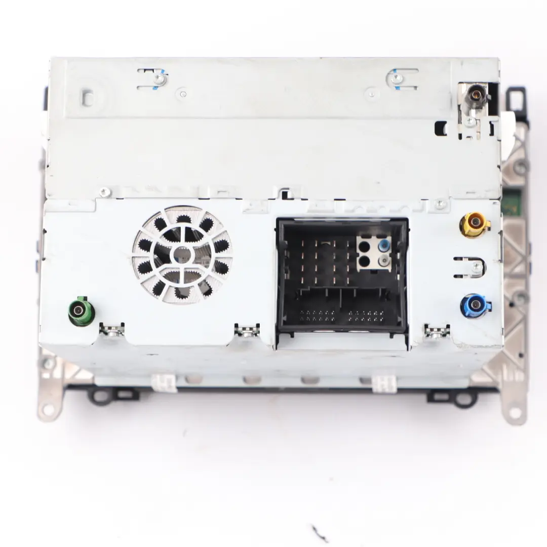 COMAND Navigation Head Unit Radio Sat Nav Screen to Mercedes W639 W906 with Part number A9068201989 Mercedes W639 W906 COMAND Navigation Head Unit Radio Sat Nav Screen - SKU A9068201989 - Part number A9068201989