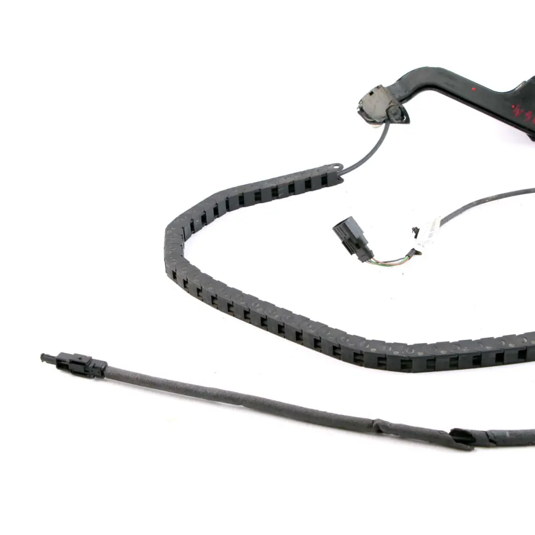 Mercedes-Benz Sprinter W906 Left N/S Sliding Door Cable Energy Chain to with Part number A9068203369 Mercedes-Benz Sprinter W906 Left N/S Sliding Door Cable Energy Chain - SKU A9068203369 - Part number A9068203369