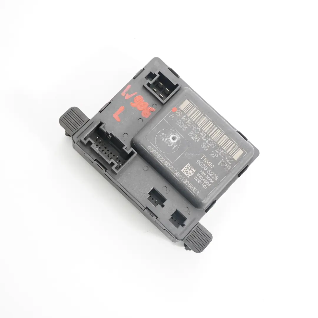 Door Module Mercedes Sprinter W906 Front Right O/S Control Unit ECU to with Part number A9068203526 Door Module Mercedes Sprinter W906 Front Right O/S Control Unit ECU - SKU A9068203526 - Part number A9068203526
