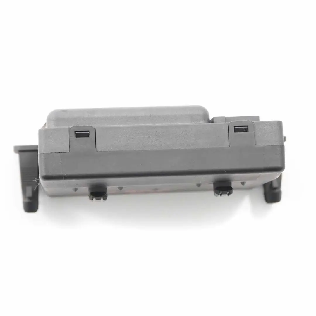 Mercedes Sprinter W906 Door Module Front Right O/S Control Unit - SKU A9068204126 - Part number A9068204126