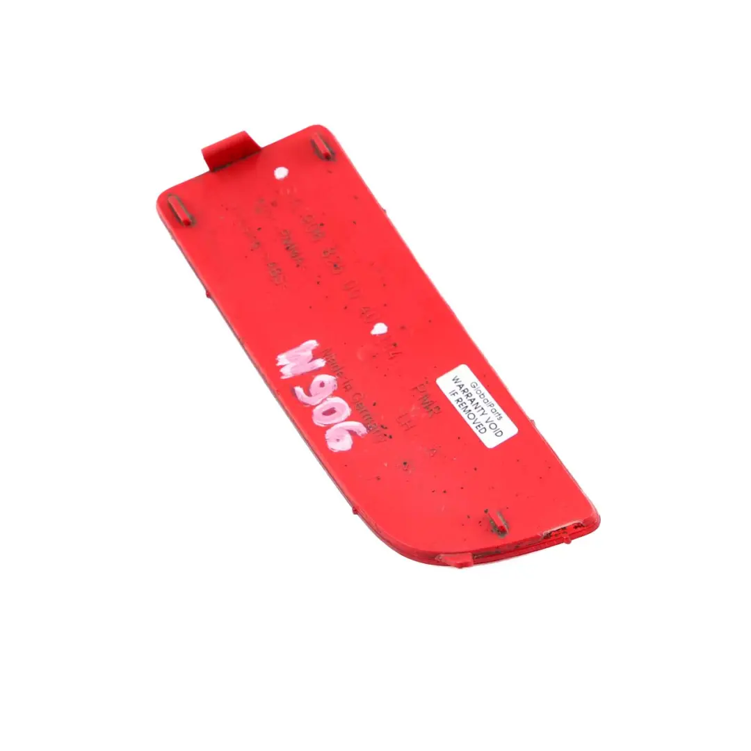Paraurti Posteriore Riflettore Sinistro Rosso per Mercedes Sprinter W906 con numero di parte A9068260040 Mercedes Sprinter W906 Paraurti Posteriore Riflettore Sinistro Rosso - SKU A9068260040 - Numero di parte A9068260040
