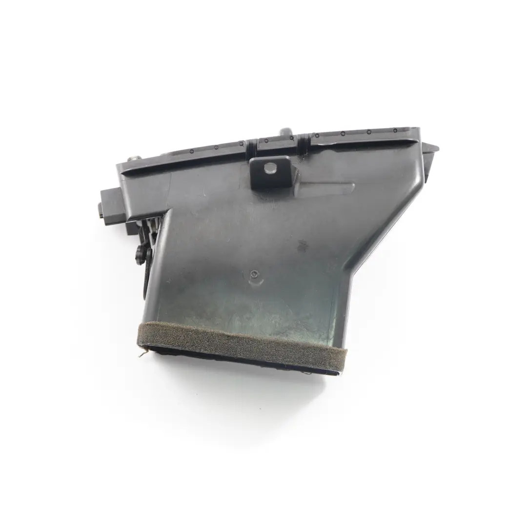 Aire Salpicadero Centro Derecha Negro para Mercedes Sprinter W906 con número de pieza A9068300154 Mercedes Sprinter W906 Aire Salpicadero Centro Derecha Negro - SKU A9068300154-1 - Número de pieza A9068300154