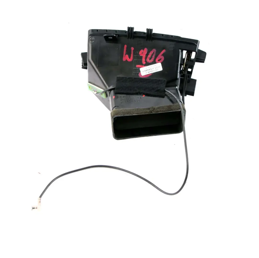  Mercedes-Benz Sprinter W906 Dashboard Centre Right Air Vent Black - SKU A9068300154 - Part number A9068300154