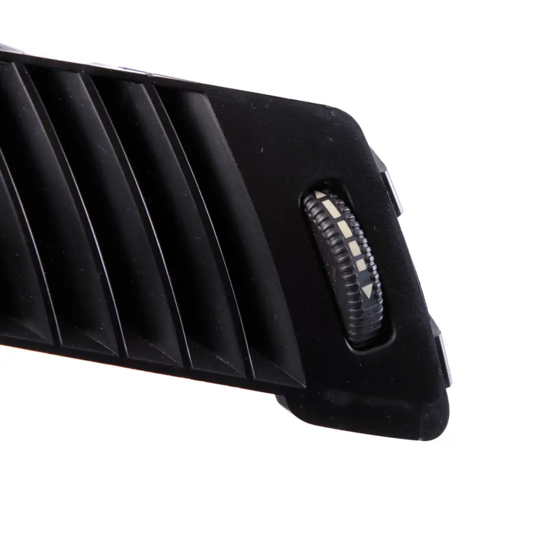 Mercedes W906 Dashboard Dash Right O/S Air Vent Grill - SKU A9068300354 - Numéro de pièce A9068300354