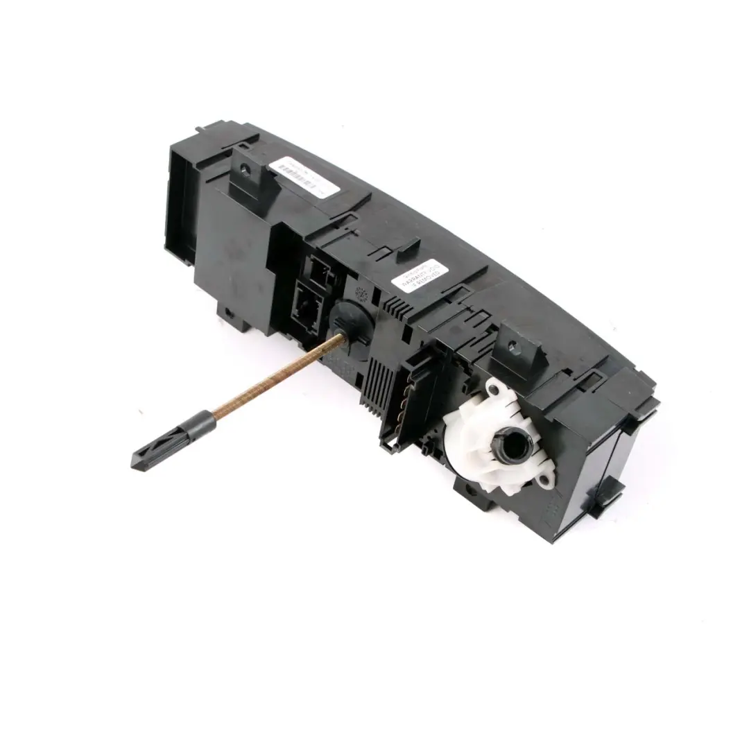 Panel De Control De La Unidad De Aire Acondicionado Mercedes W906 para con número de pieza A9068300485 Panel De Control De La Unidad De Aire Acondicionado Mercedes W906 - SKU A9068300485 - Número de pieza A9068300485