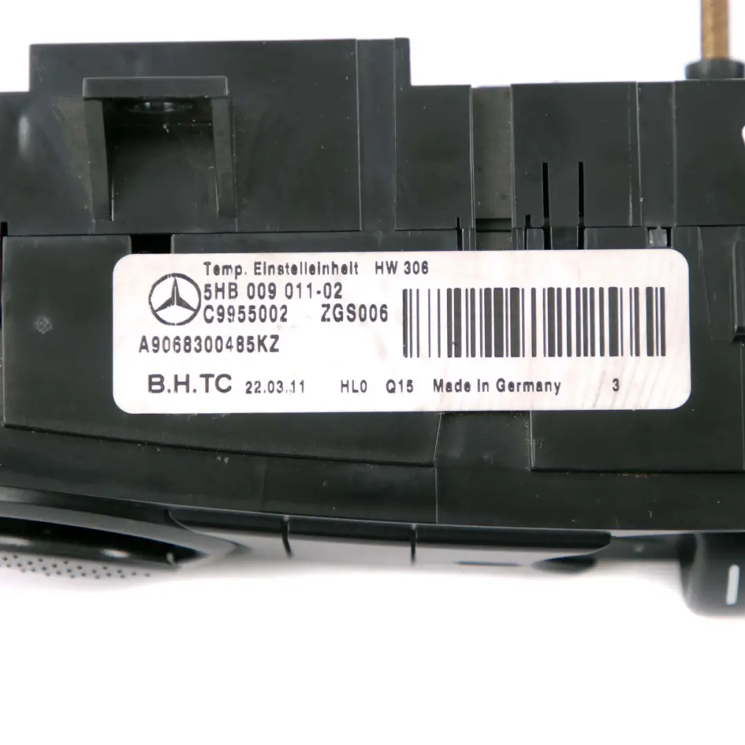  Panel De Control De La Unidad De Aire Acondicionado Mercedes W906 - SKU A9068300485 - Número de pieza A9068300485