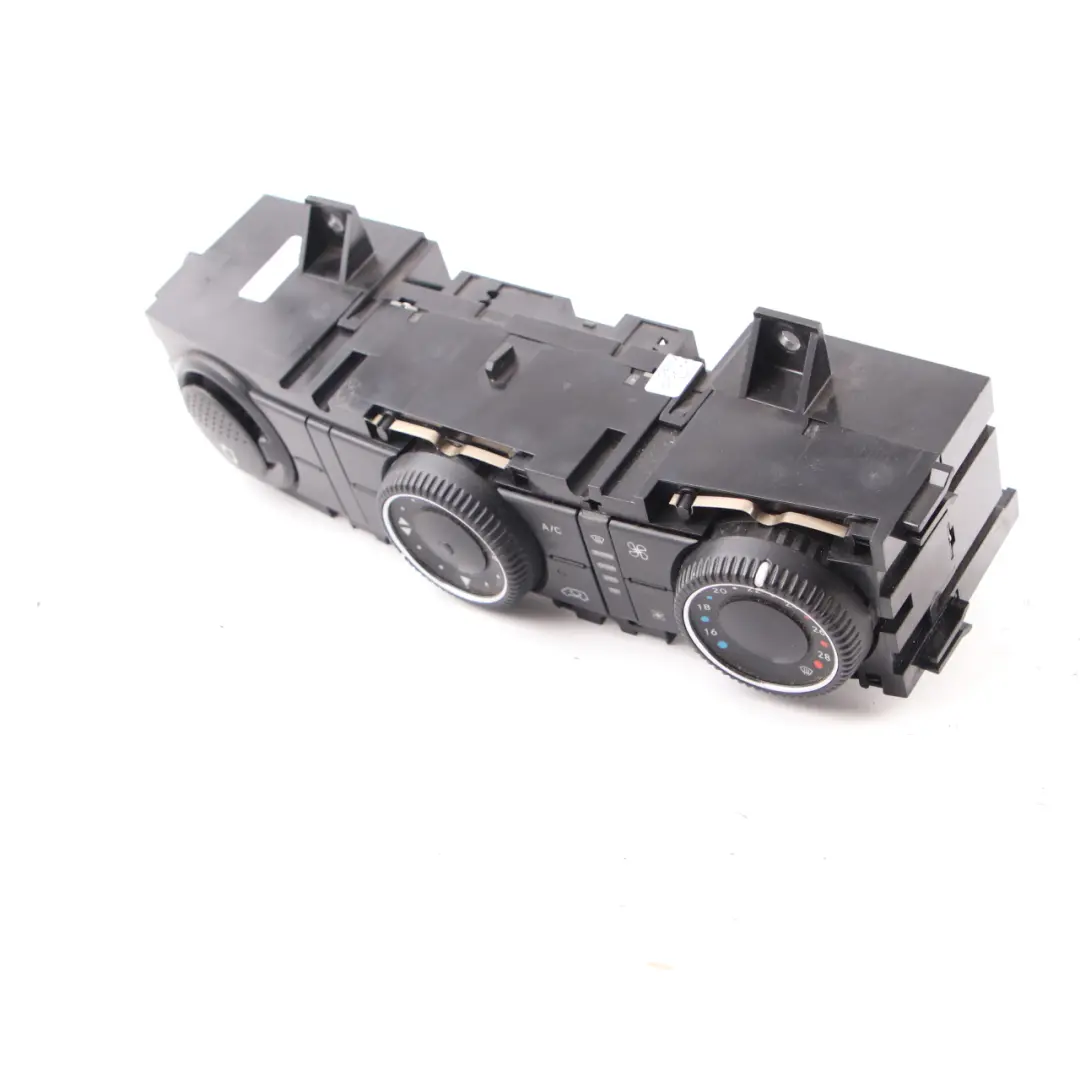 Panel de Aire Acondicionado Calentador A/C Control para Mercedes W906 con número de pieza A9068302085 Mercedes W906 Panel de Aire Acondicionado Calentador A/C Control - SKU A9068302085 - Número de pieza A9068302085