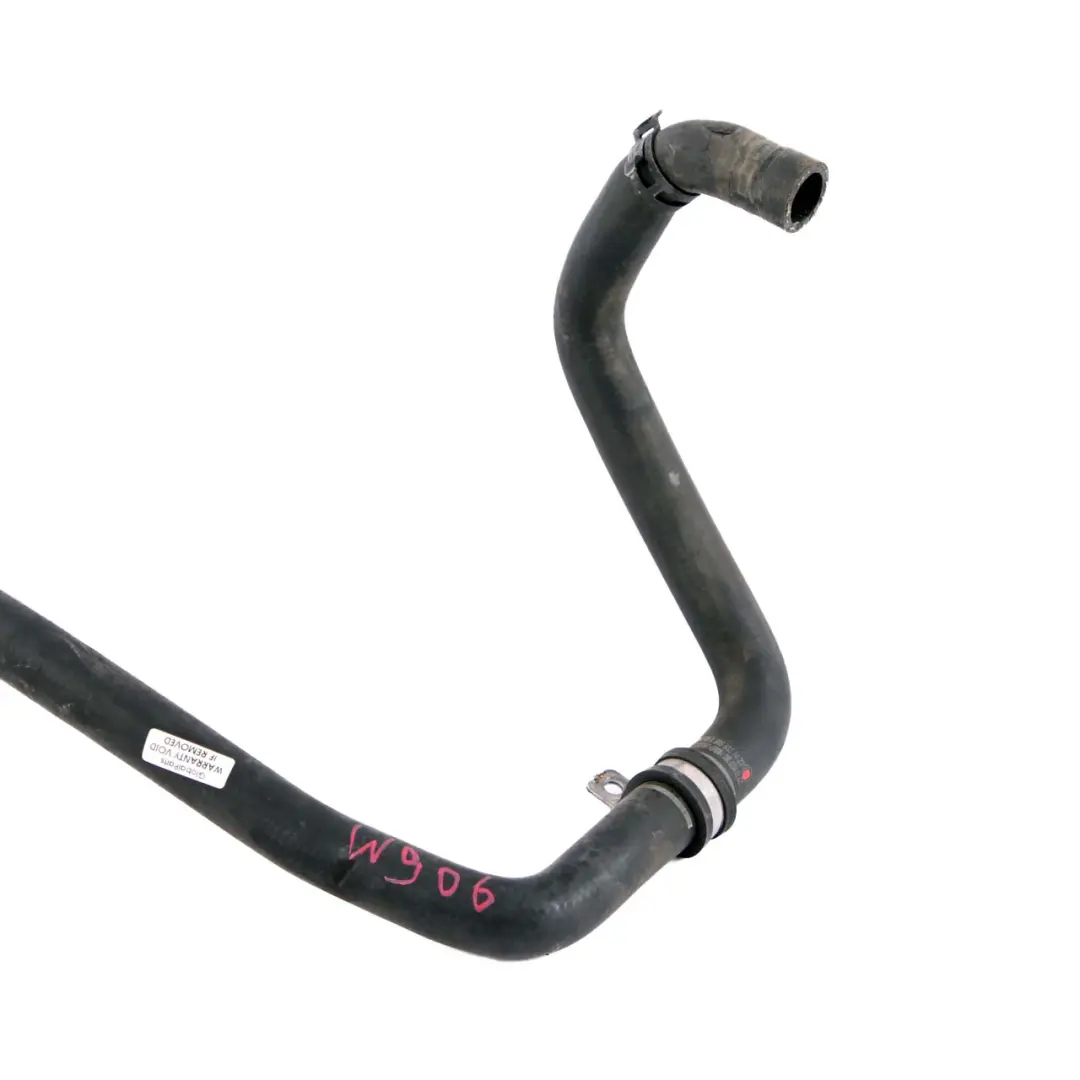 Mercedes Sprinter W906 OM651 Tuyau de refroidissement de l'eau - SKU A9068327423 - Numéro de pièce A9068327423