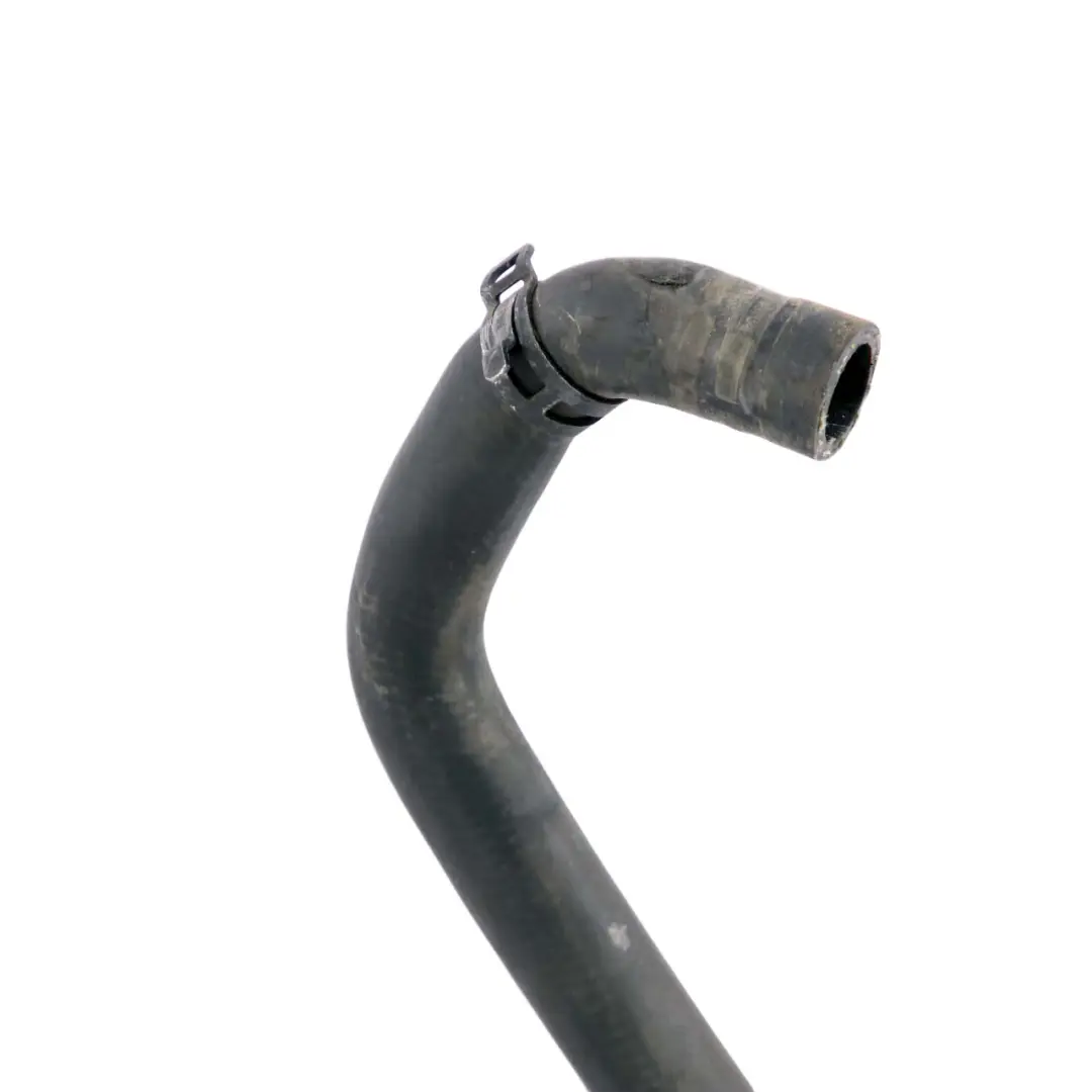 Mercedes Sprinter W906 OM651 Tuyau de refroidissement de l'eau - SKU A9068327423 - Numéro de pièce A9068327423