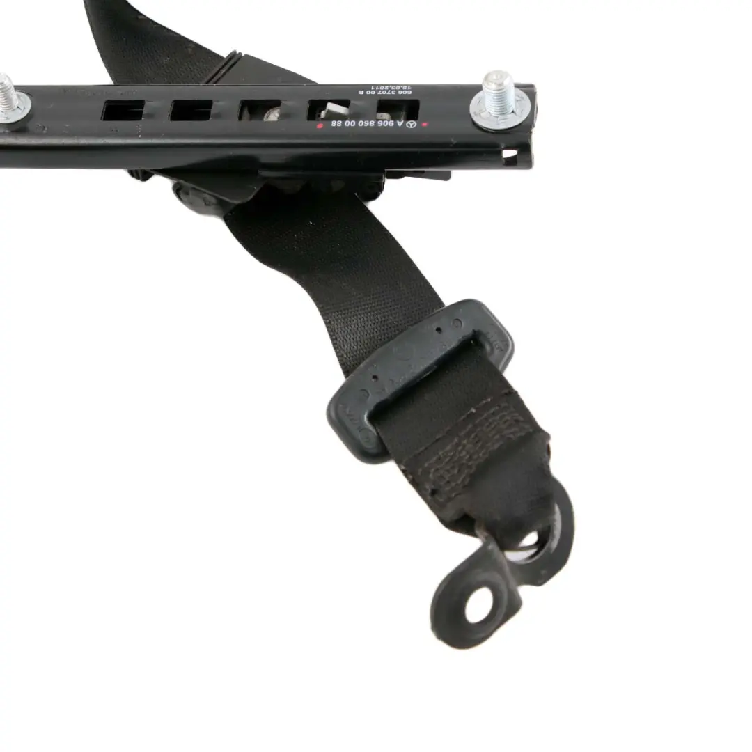 Mercedes W906 Ceinture De Sécurité Avant Droite Noire - SKU A9068600485 - Numéro de pièce A9068600485
