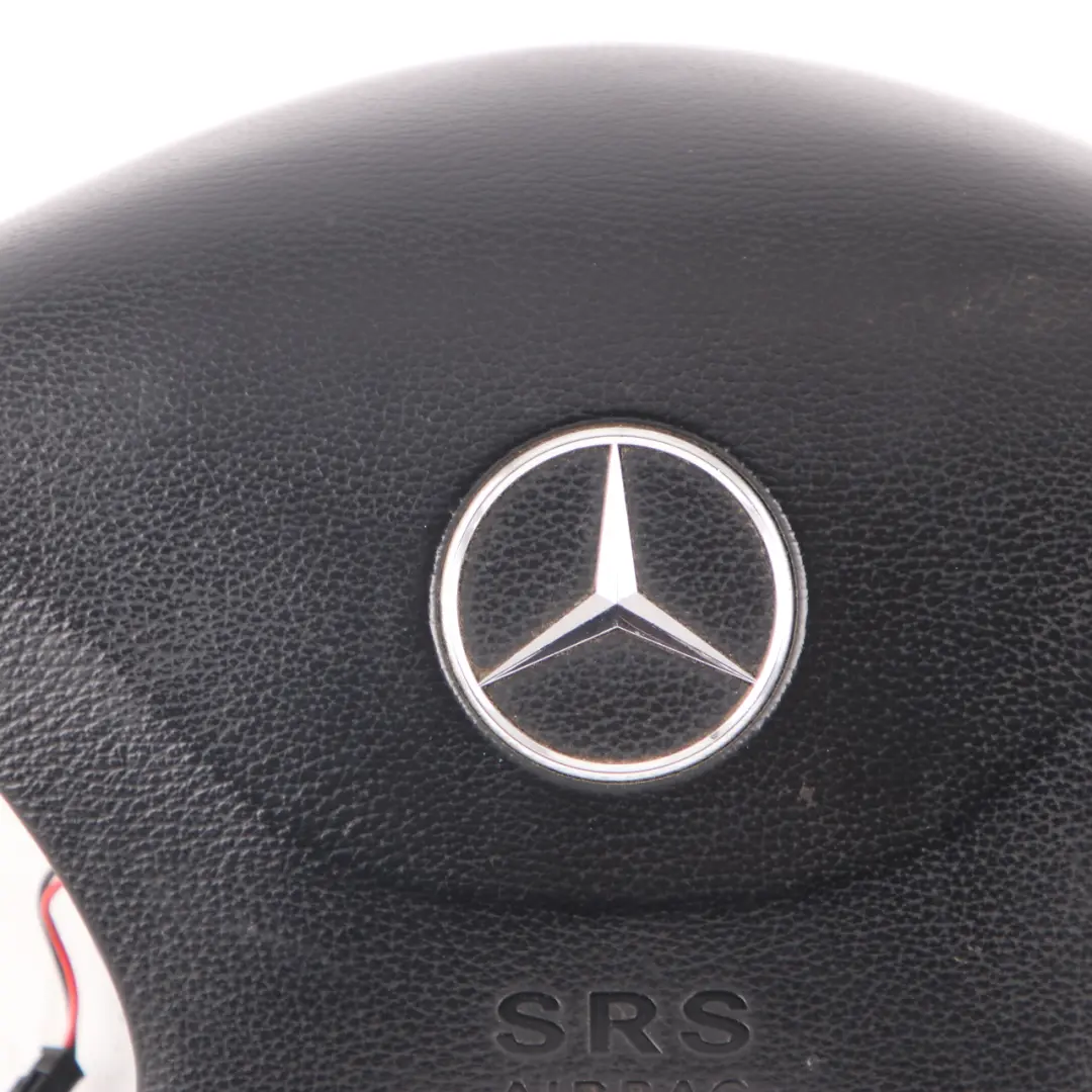 Mercedes Sprinter W906 Volante Airbag Módulo de Aire Bolsa Negro - SKU A9068601302 - Número de pieza A9068601302