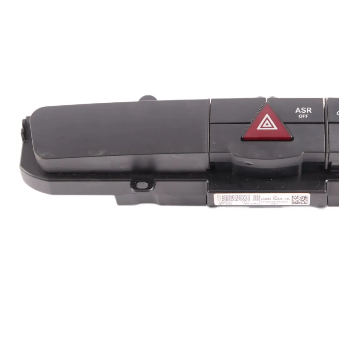 Salpicadero Panel de Interruptores ASR Bloqueo Luces de Peligro para Mercedes W906 con número de pieza A9068700910 Mercedes W906 Salpicadero Panel de Interruptores ASR Bloqueo Luces de Peligro - SKU A9068700910 - Número de pieza A9068700910