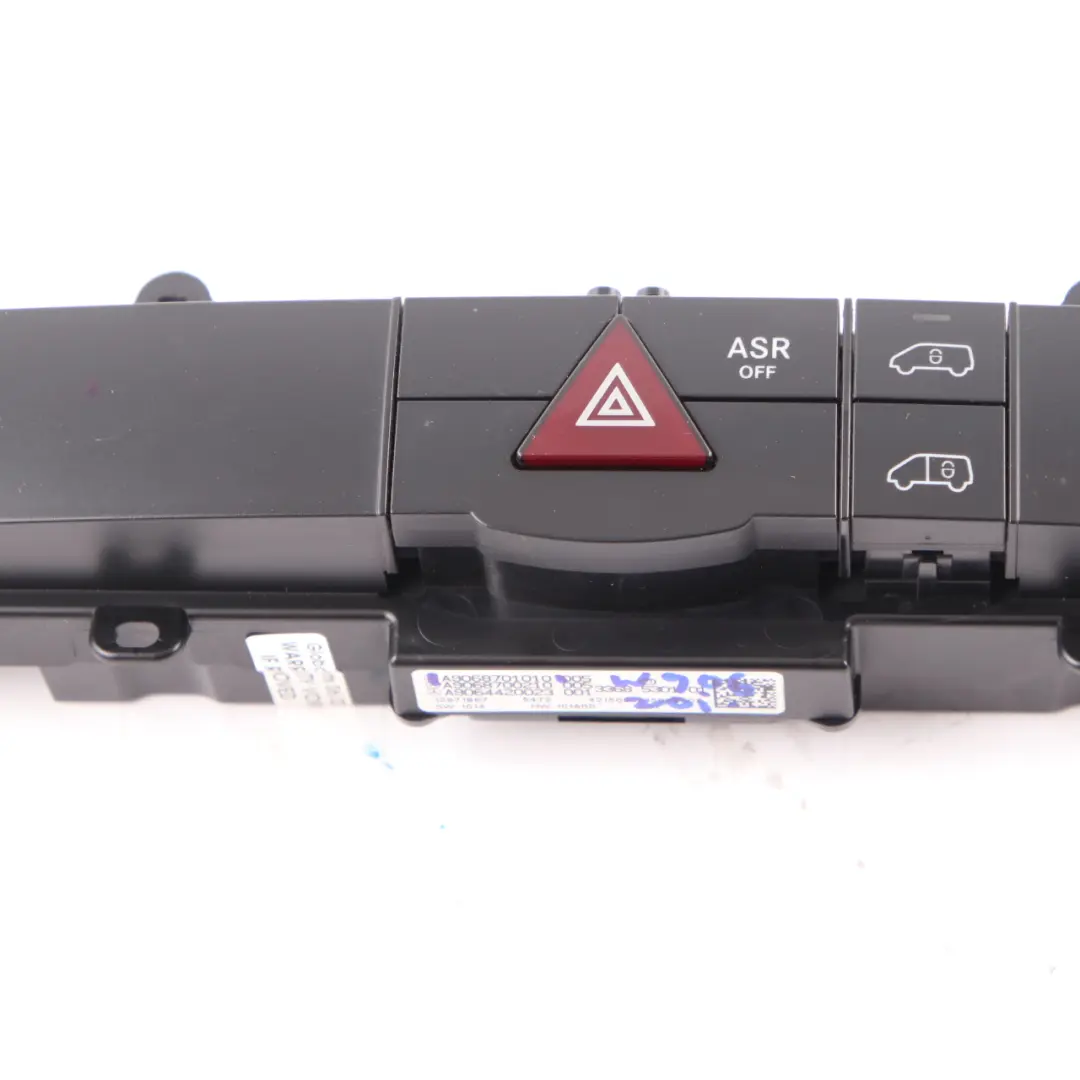 Mercedes W639 Panneau Tableau Bord Danger ASR Bouton d'essuie-glace A6395455207 - SKU A9068701010 - Numéro de pièce A9068701010