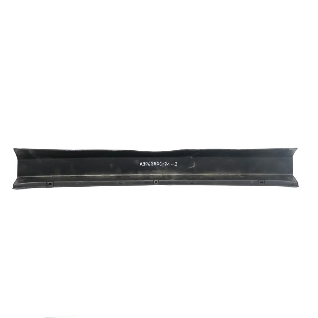 Mercedes Sprinter W906 Supporto supporto guida paraurti posteriore - SKU A9068800171-2 - Numero di parte A9068800171