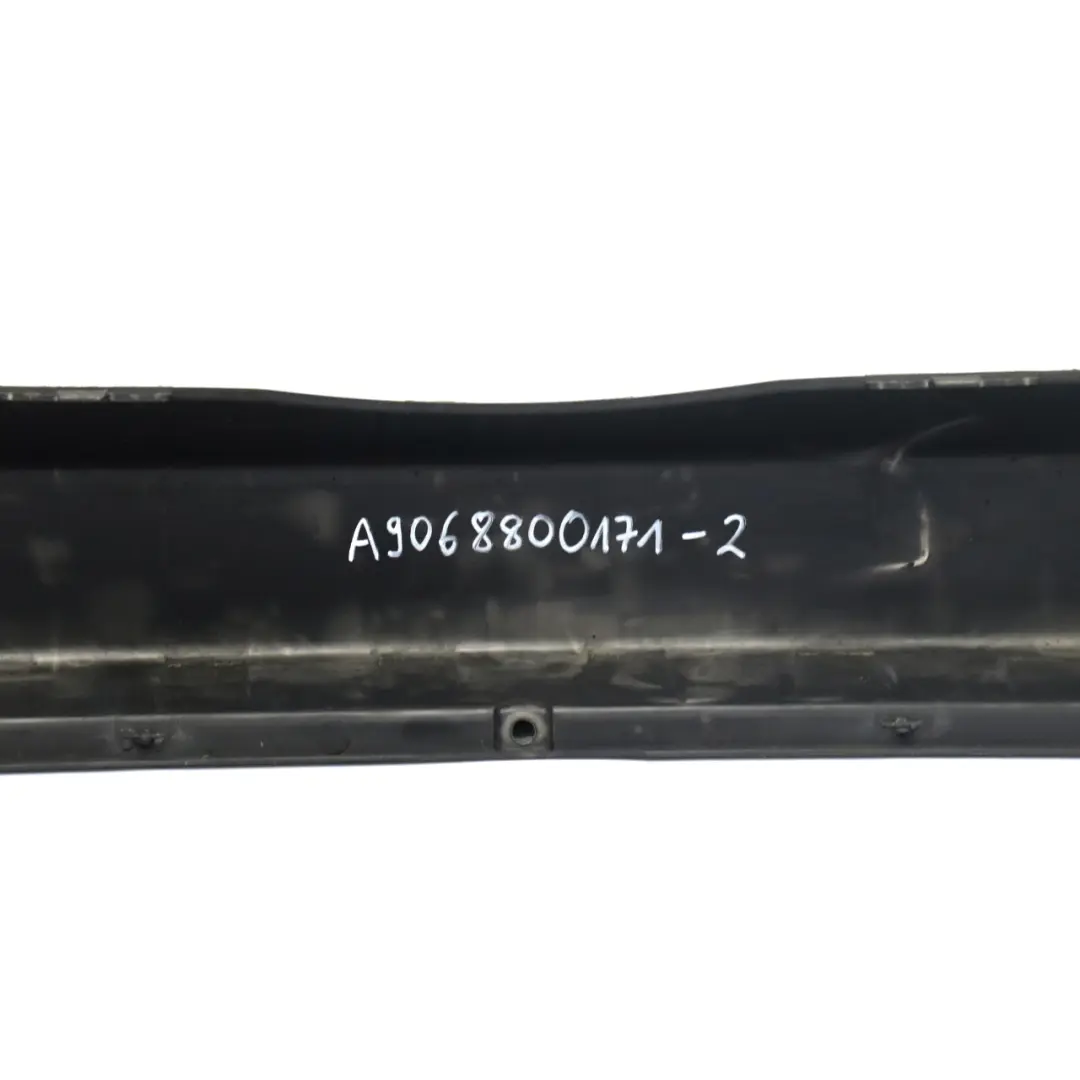 Mercedes Sprinter W906 Supporto supporto guida paraurti posteriore - SKU A9068800171-2 - Numero di parte A9068800171