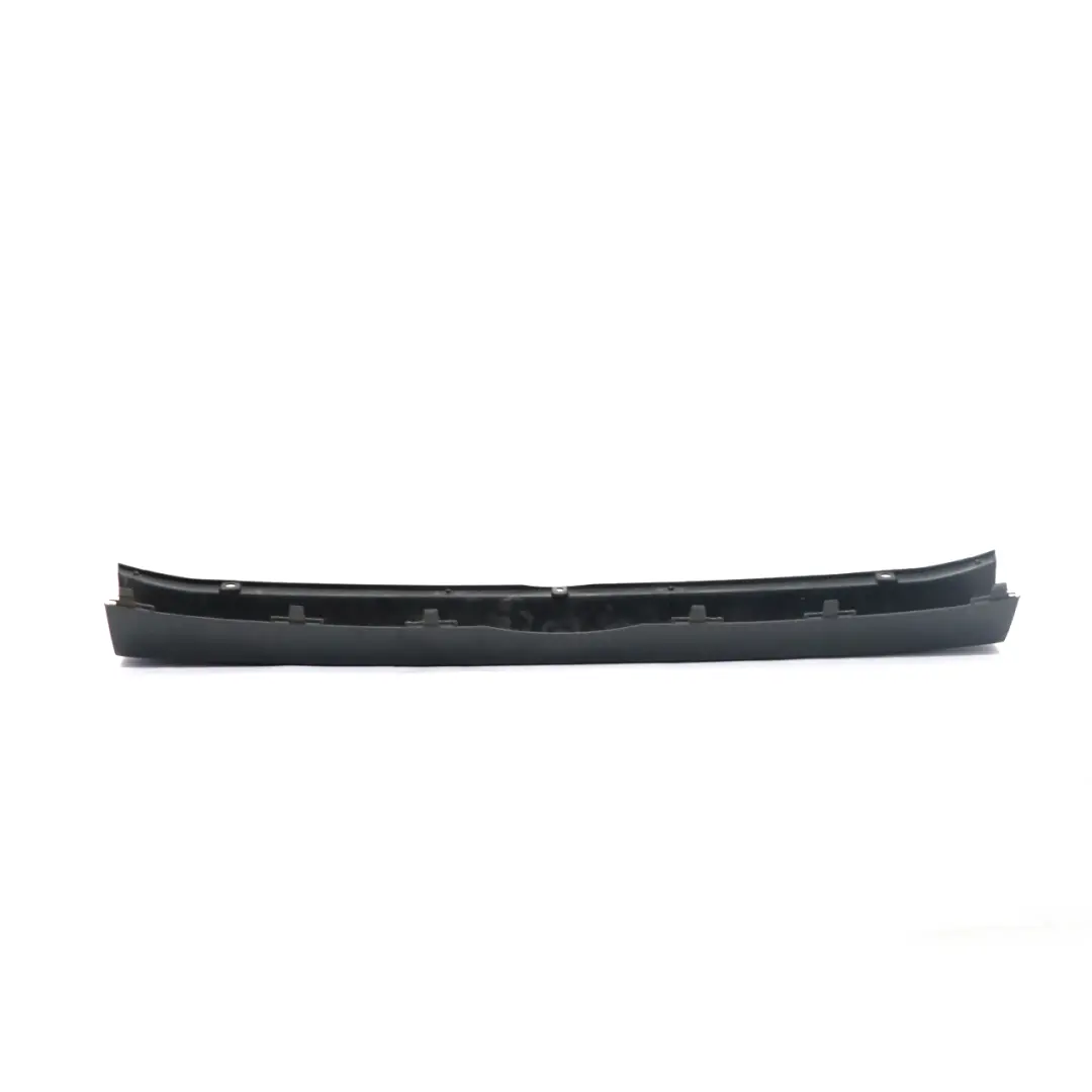 Mercedes Sprinter W906 Guía parachoques trasero Soporte - SKU A9068800171-2 - Número de pieza A9068800171