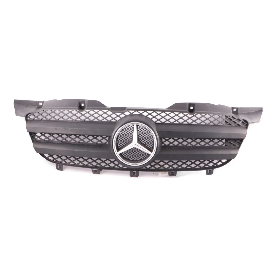 Rejilla Delantera Capucha Cubre Radiador Embellecedor para Mercedes W906 con número de pieza A9068800385 Mercedes W906 Rejilla Delantera Capucha Cubre Radiador Embellecedor - SKU A9068800385-2 - Número de pieza A9068800385